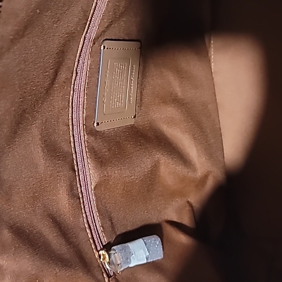 Coach Signature Gallery Tote Carryall Khaki/Saddle NEW w/Tag - Picture 10 of 14